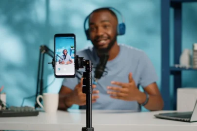 Riahsobadd_: The Digital Star Reimagining Lifestyle Content Creation