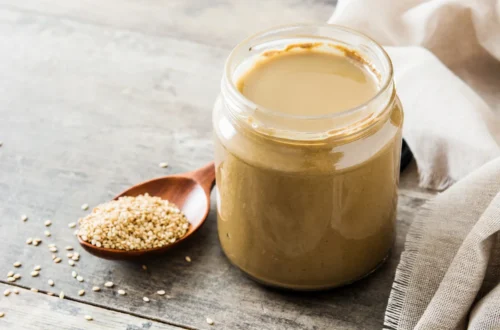 Tahhiini: The Creamy, Nutty Sesame Paste Transforming Global Cuisine