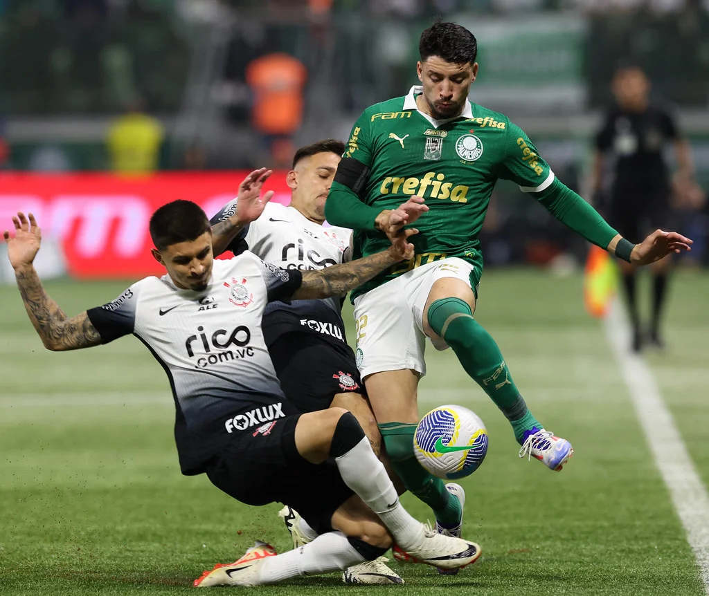 Sociedade Esportiva Palmeiras x Corinthians minuto a minuto
