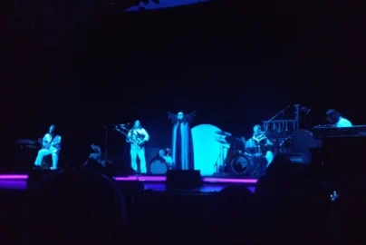 Music Box Tour Bad Revie3ws